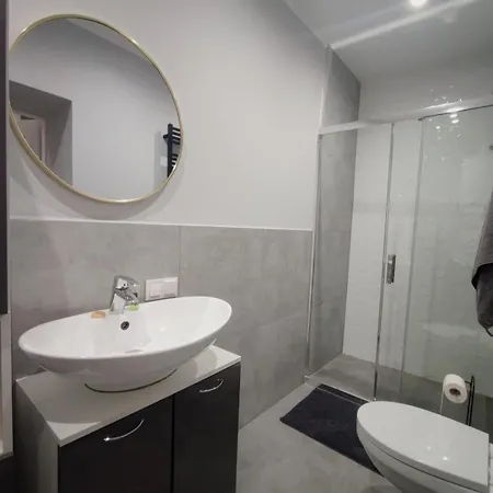 Silesia Comforts Katowice, Self Check شقة *